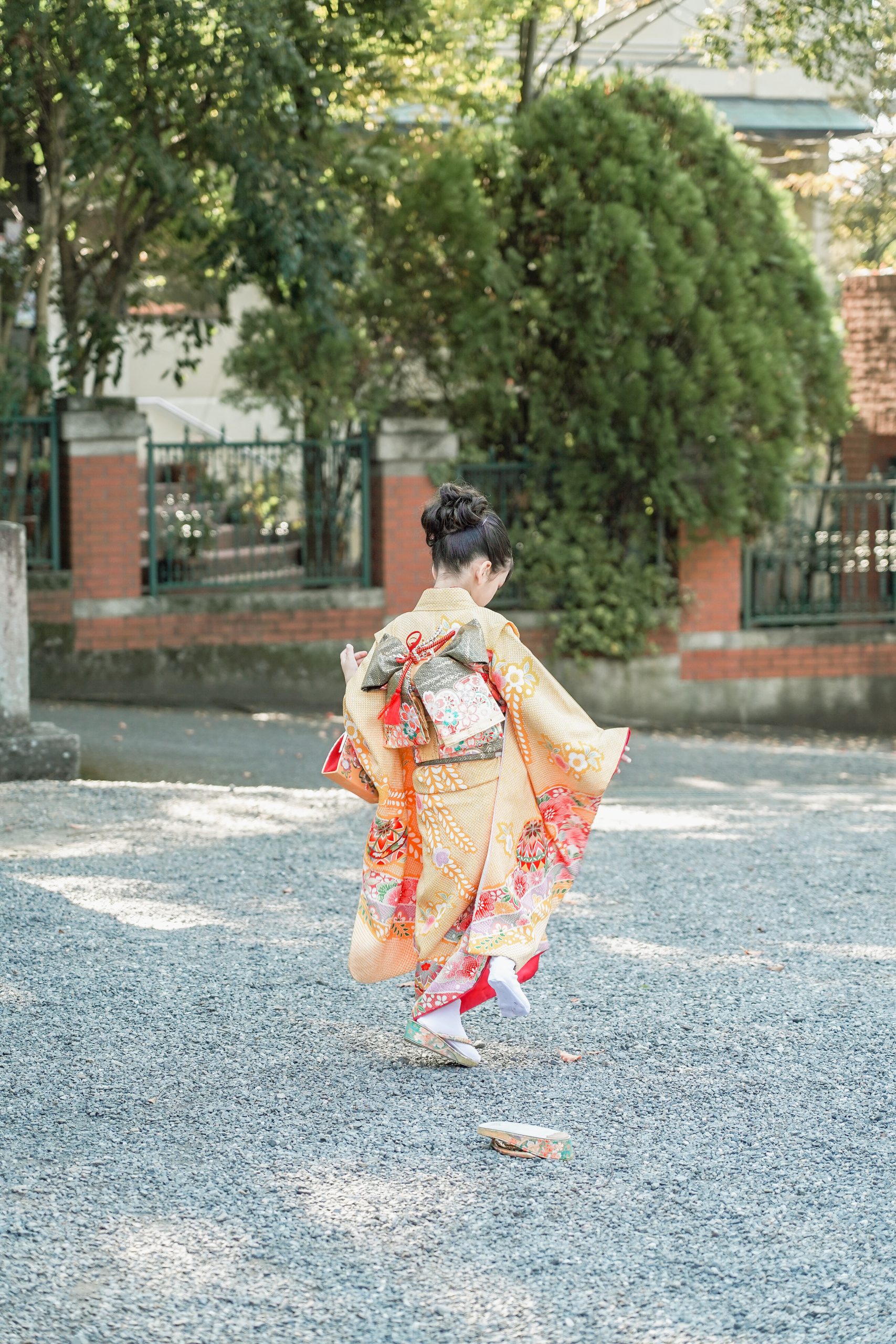 後ろ姿の七五三